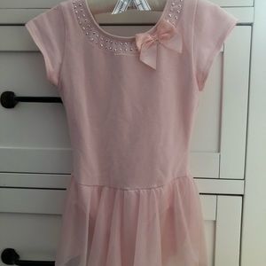 Girl pink ballet leotard size 6/6x small